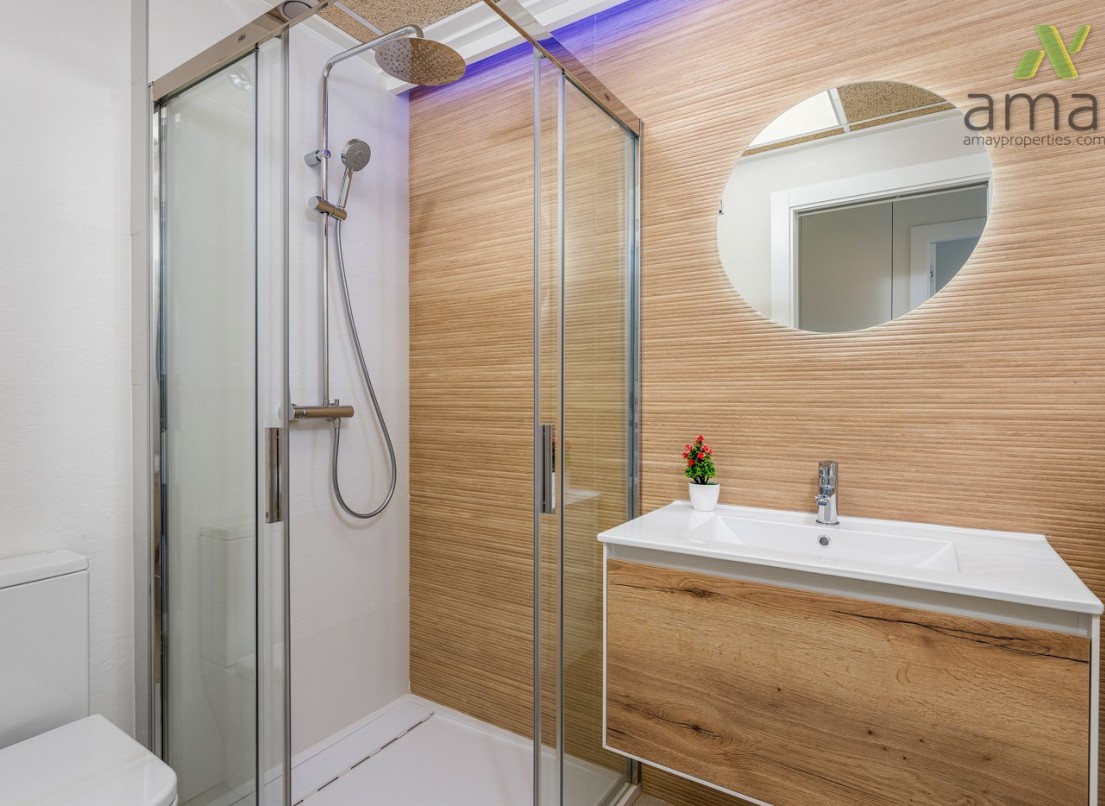 Resale - Bungalow - Torrevieja - Torrevieja - Los Balcones