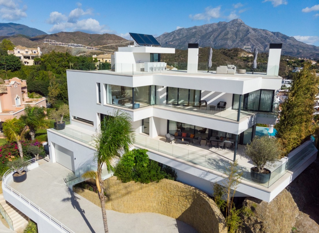 Resale - Villa - Benahavis - La Quinta