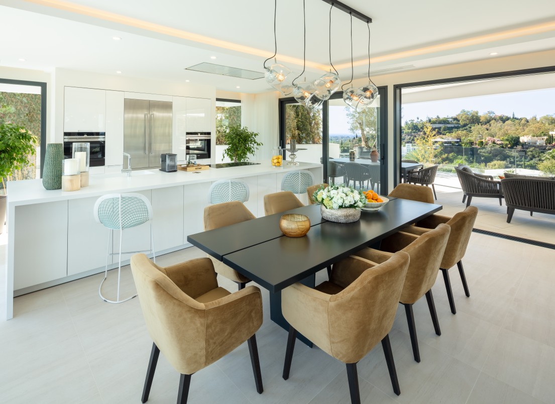 Resale - Villa - Benahavis - La Quinta