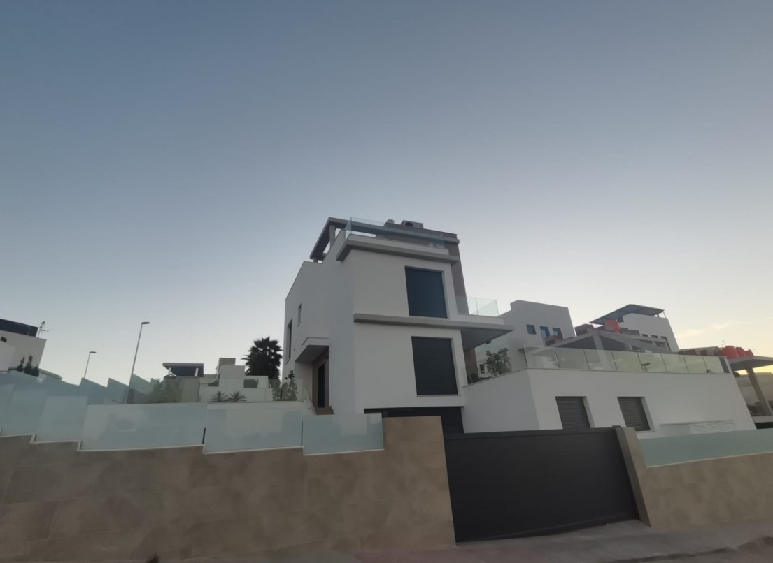 Reventa - Chalet / Villa - Orihuela Costa - Dehesa de campoamor