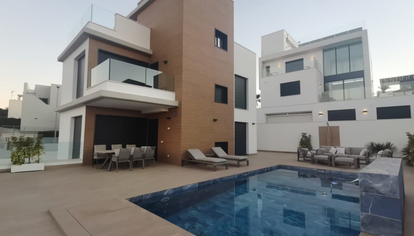 Villa - Resale - Orihuela Costa - 35249