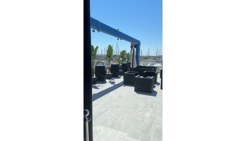 Reventa - Comercial - Torrevieja - Centro