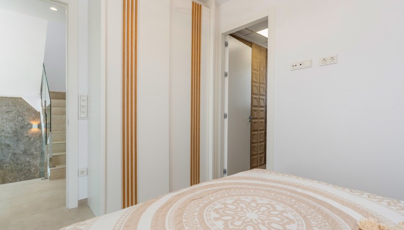 Neue Gebäude - Villa - Vera