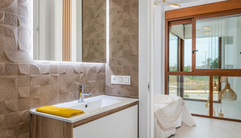 Neue Gebäude - Villa - Vera