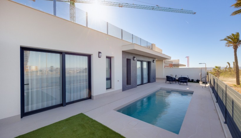 Neue Gebäude - Villa / Semi detached - Torrevieja - Nueva Torrevieja - Aguas Nuevas